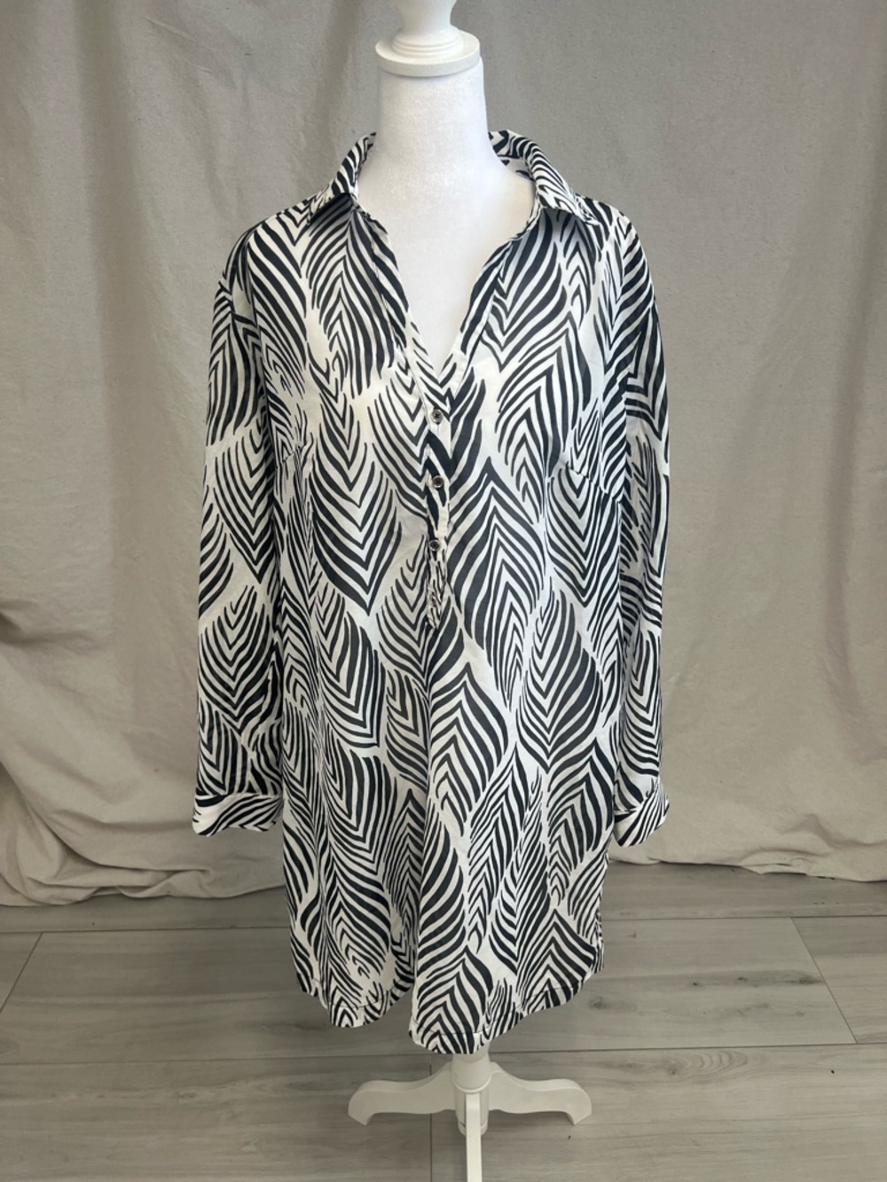Talbots Zebra Black White Shirt Dress/Tunic Beach Cover Up Sz M Resort Coastal